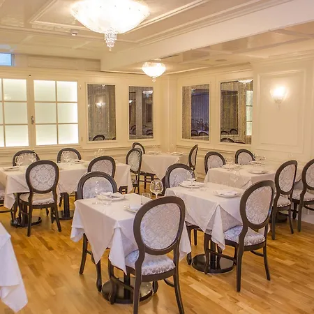 Opera 4* Tirana