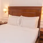 Hotel Opera