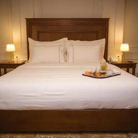 Hotel Opera 4*