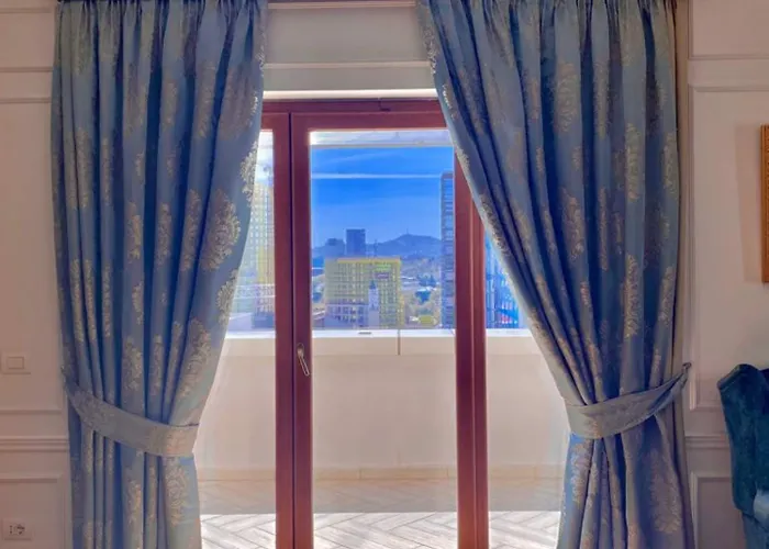 מלון Opera טיראנה